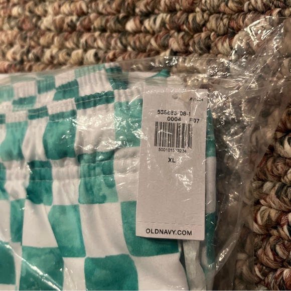 Swim trunks - Picture 2 of 3